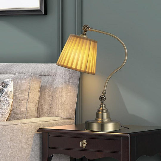 Industrial Empire-Style Metal Desk Lamp with Curved Arm