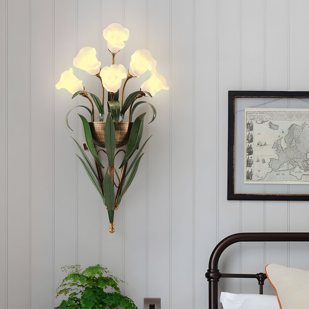 Bouquet Flowers Leaves American Style Glass Wall Lamp