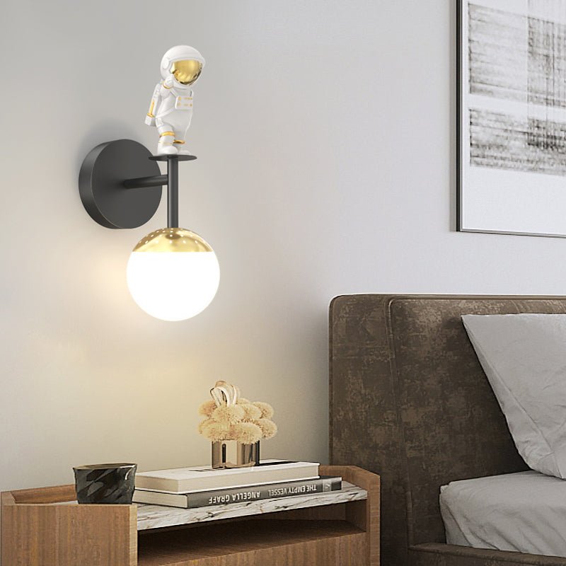 Cartoon Astronaut 3 Step Dimming LED Modern Wall Sconce