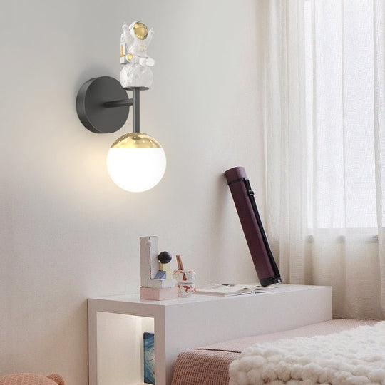 Cartoon Astronaut 3 Step Dimming LED Modern Wall Sconce