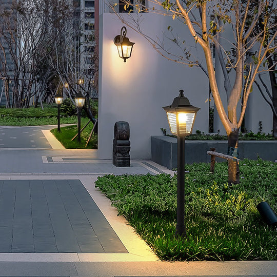 European Style Waterproof Outdoor Landscape Light