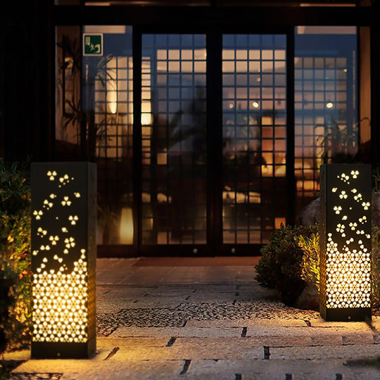 Asian Style Perforated Garden Light with Snowflake Design