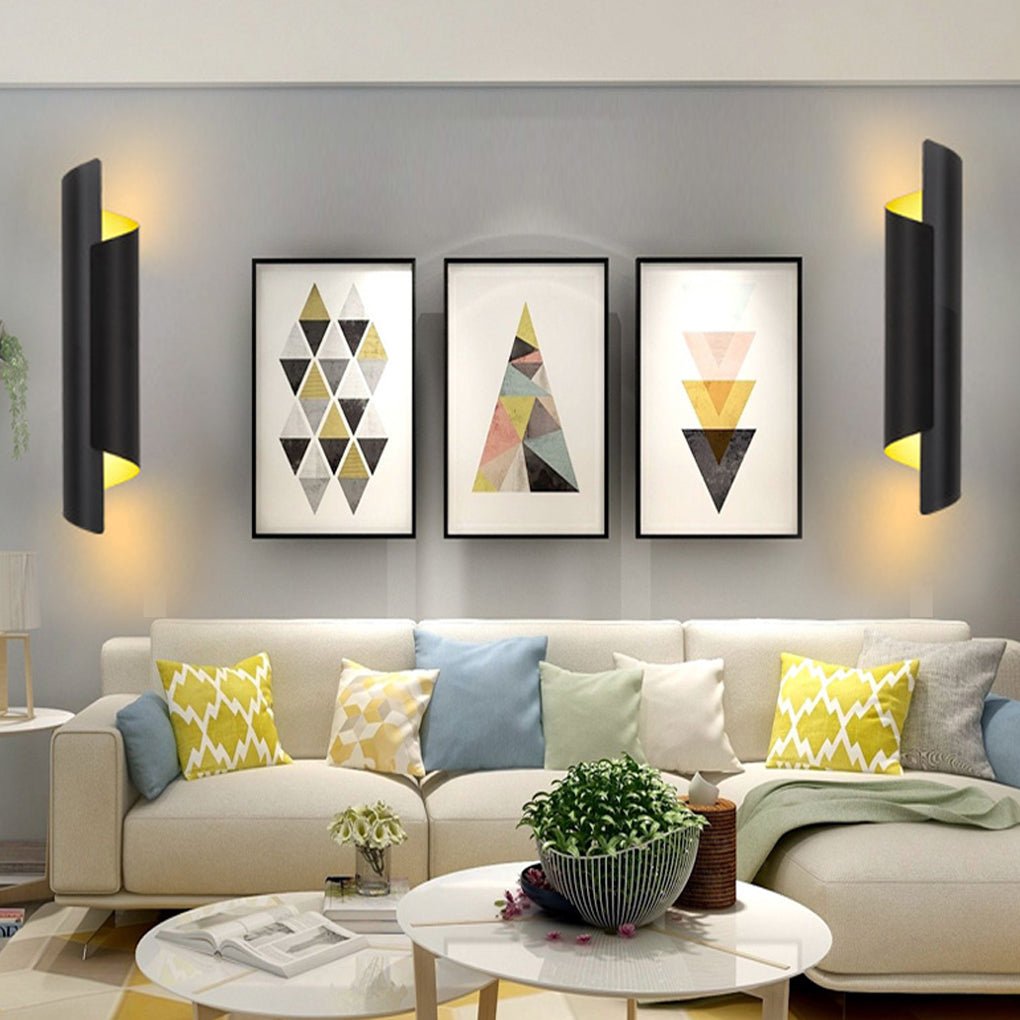 Classic Nordic LED Curved Metal Wall Lamp