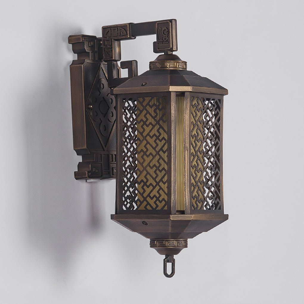 Classical Hollow Pattern Outdoor Wall Lamp