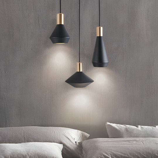 Creative Aluminum Iron Post Modern Pendant Light Small Chandelier