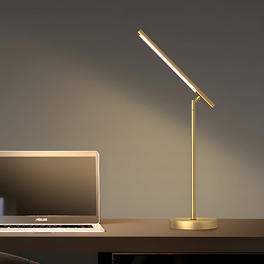 Brass LED Desk Lamp with Adjustable Angle and 3-Step Dimming