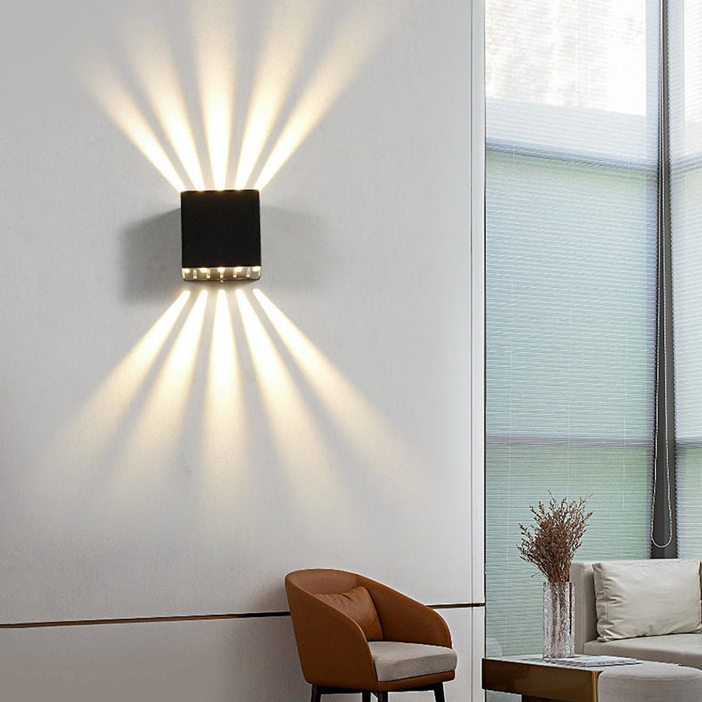 Creative LED Up and Down Outdoor Wall Lamp Waterproof Wall Sconce