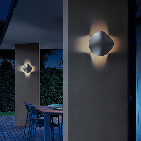 Multi-Functional Layered Design LED Outdoor Landscape Light