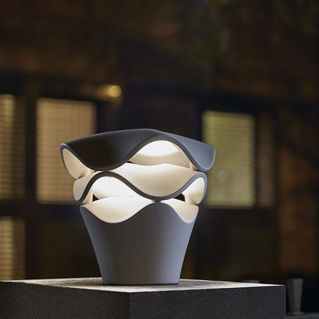 Multi-Functional Layered Design LED Outdoor Landscape Light