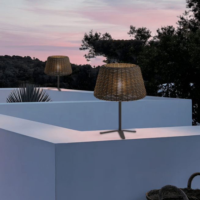 Elegant Rattan Shade LED Outdoor Floor Lamp