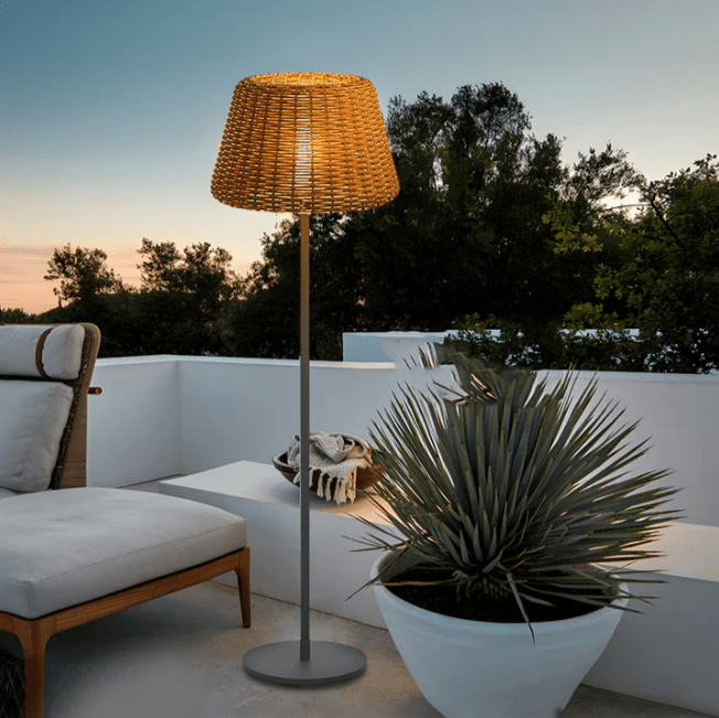 Elegant Rattan Shade LED Outdoor Floor Lamp