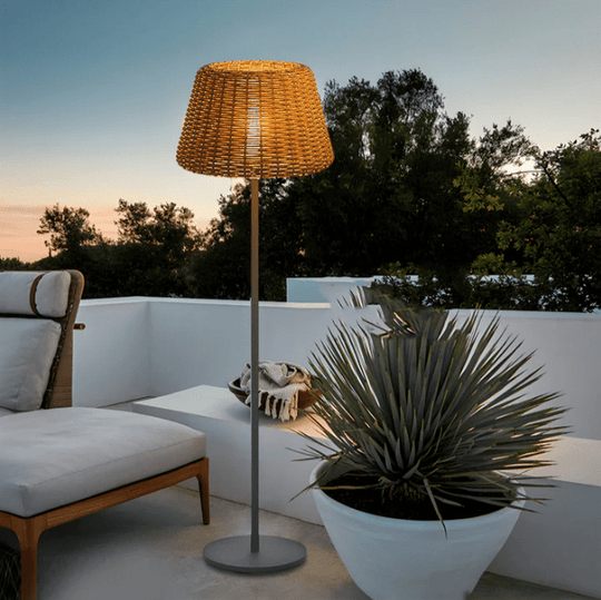 Elegant Rattan Shade LED Outdoor Floor Lamp