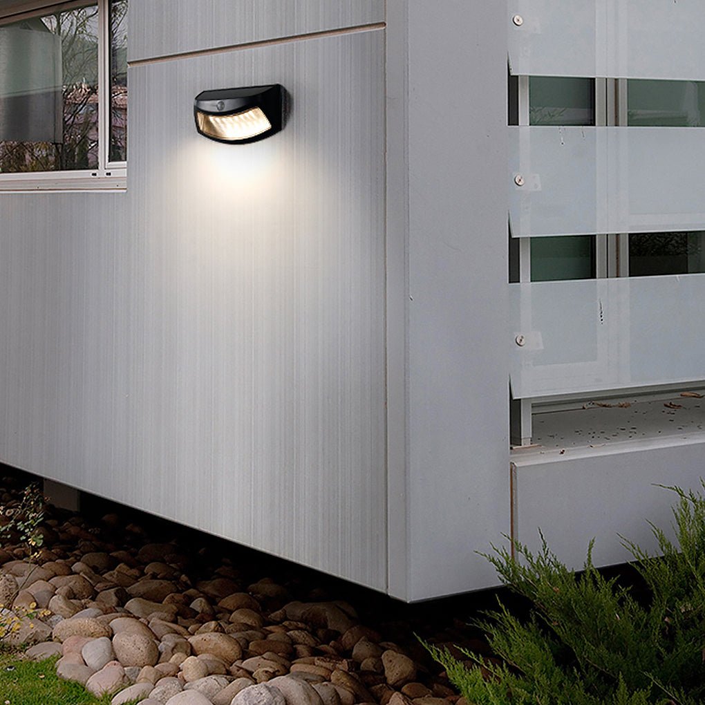 Intelligent Motion Sensor Solar Outdoor LED Wall Light