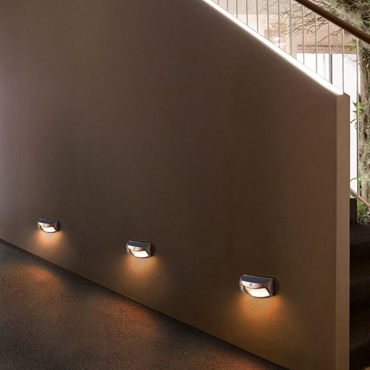Intelligent Motion Sensor Solar Outdoor LED Wall Light