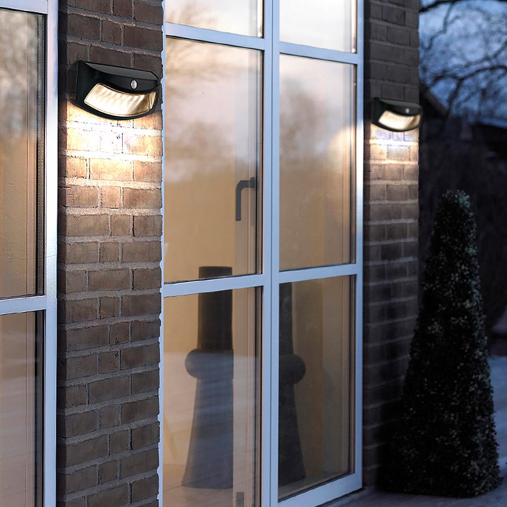 Intelligent Motion Sensor Solar Outdoor LED Wall Light