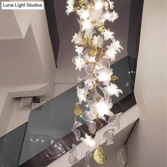 Glass Flower Chandelier – Luxury Staircase & Lobby Lighting