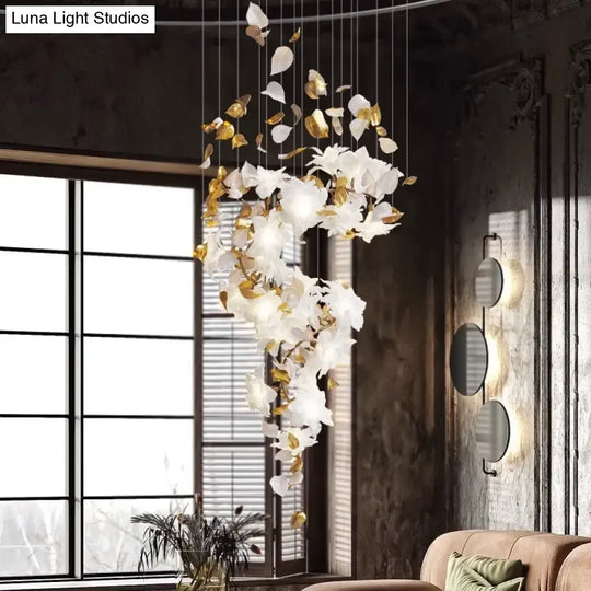 Glass Flower Chandelier – Luxury Staircase & Lobby Lighting