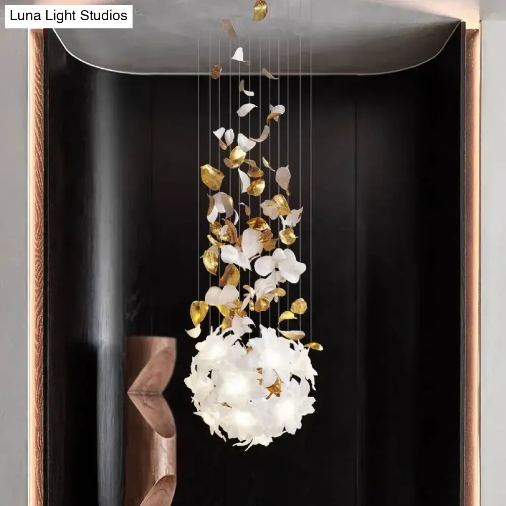 Glass Flower Chandelier – Luxury Staircase & Lobby Lighting