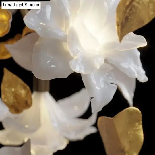 Glass Flower Chandelier – Luxury Staircase & Lobby Lighting