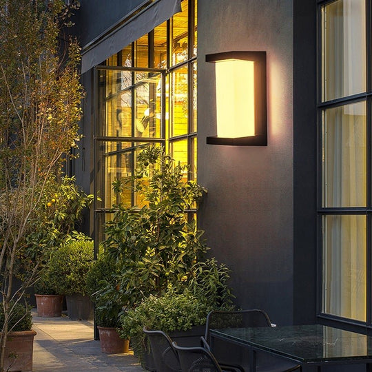 Creative Geometric Waterproof Black Outdoor Wall Light