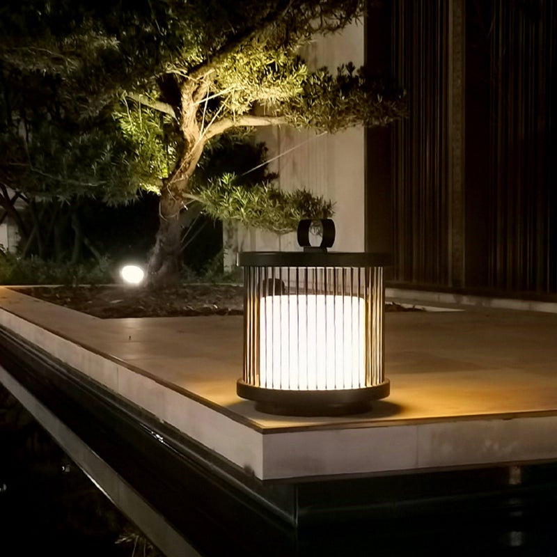 Cage Shape Retro Outdoor Lantern Lamp Black