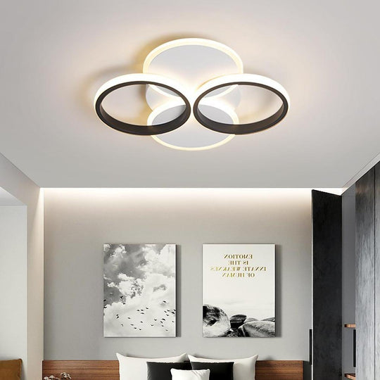 4-Circle Modern LED Flush Mount Ceiling Light – Geometric Design