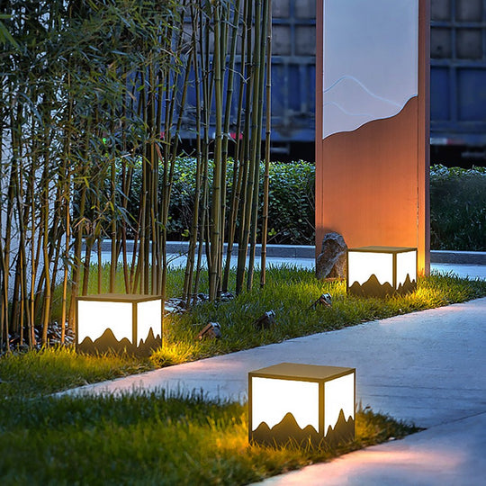 Landscape Silhouette Solar LED Waterproof Post Light for Garden Fence