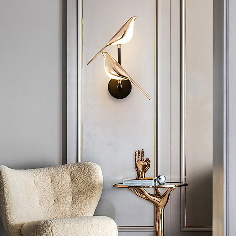 Magpies Creative Bird Adjustable LED Wall Lamp