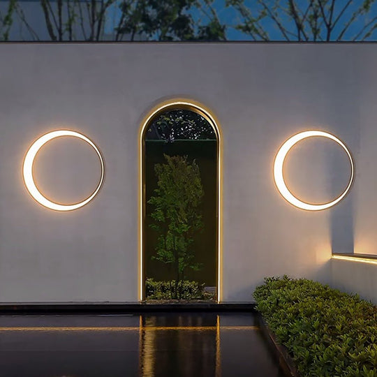 Circular Moon LED Waterproof IP65 Modern Outdoor Wall Light