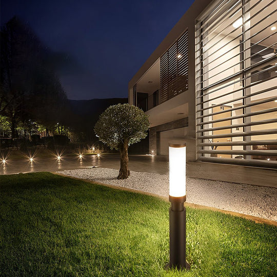 Modern Creative Outdoor LED Bollard Lights Waterproof Garden Pathway