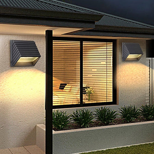Modern Minimalist LED Outdoor Wall Light Waterproof