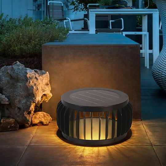 Modern Outdoor Waterproof Solar LED Garden Lamp with Three-Color Dimming