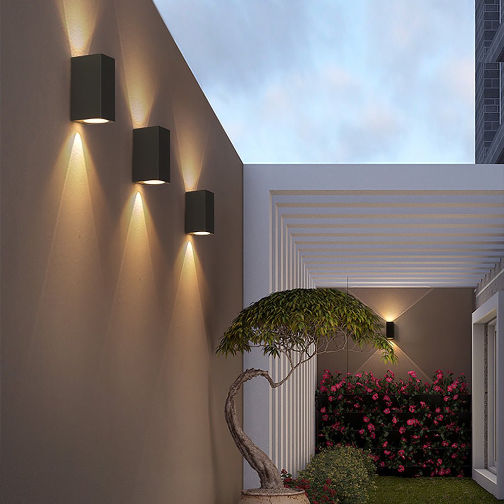 Modern Square Outdoor Waterproof LED Wall Light for Villa Courtyard