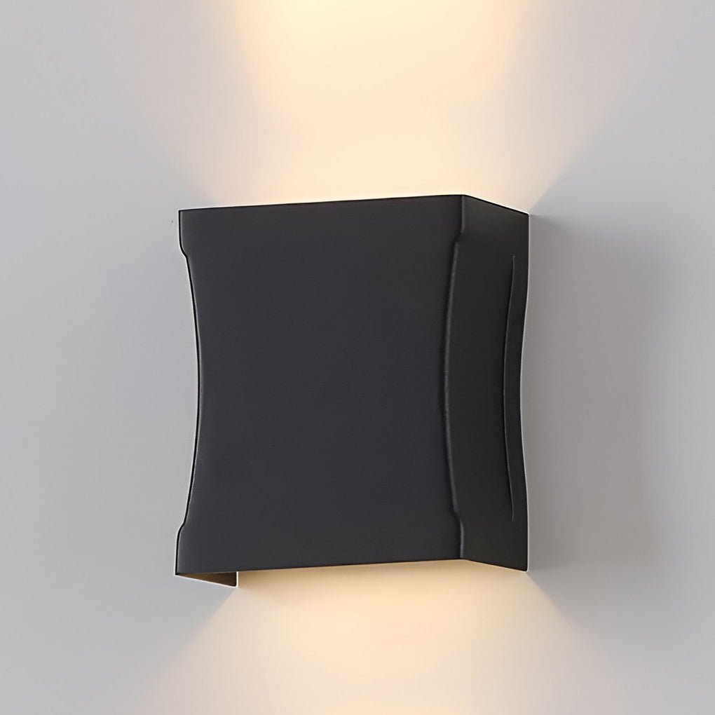 Modern Up and Down Light LED Outdoor Wall Sconce Lighting