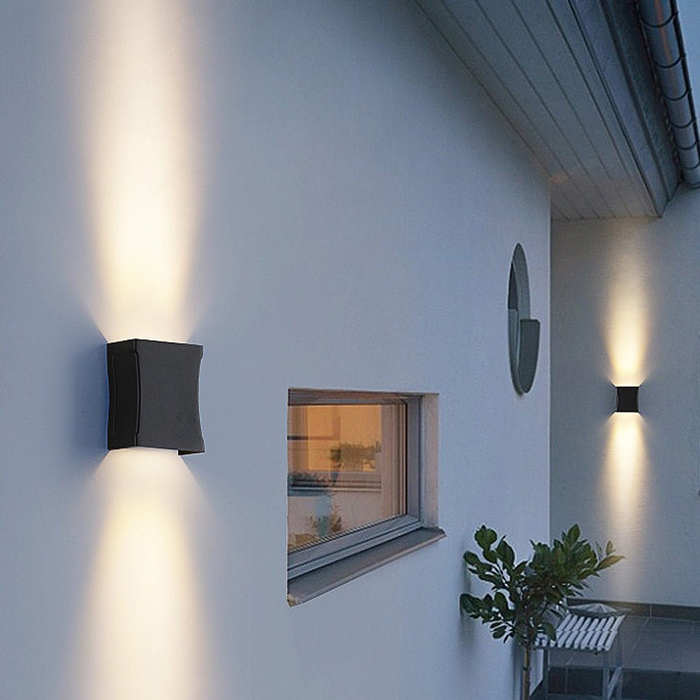 Modern Up and Down Light LED Outdoor Wall Sconce Lighting