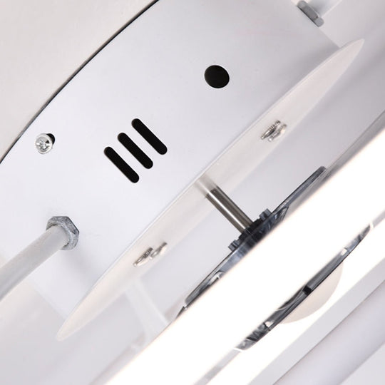 Nordic Frequency Conversion Adjustable Ceiling Fan Light
