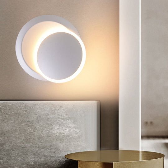 Nordic Minimalist LED Rotatable Round Wall Light