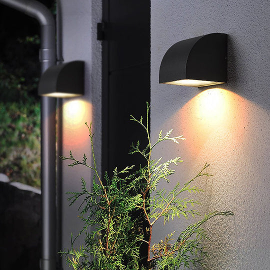 Waterproof Geometric Nordic Outdoor LED Wall Light