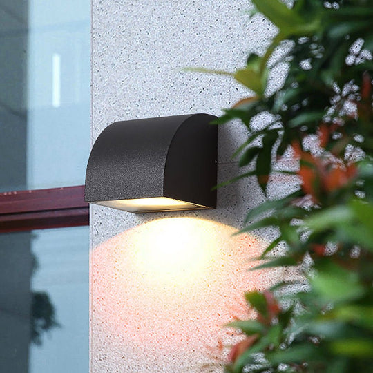 Waterproof Geometric Nordic Outdoor LED Wall Light