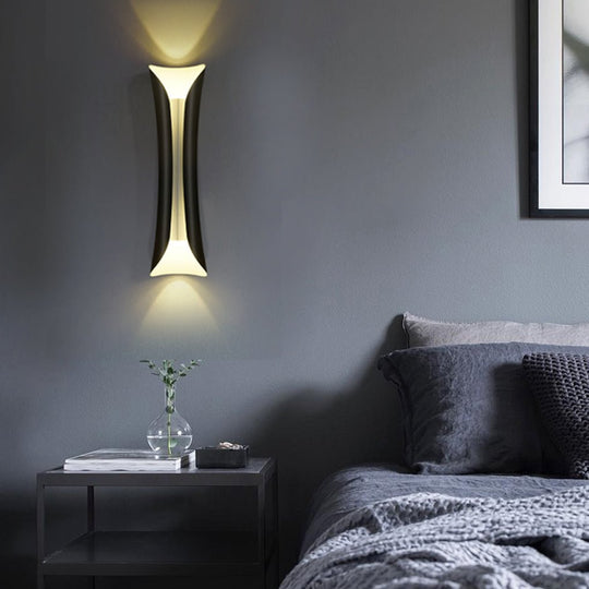 Nordic Minimalist LED Wall Sconce for Indoor and Outdoor Use