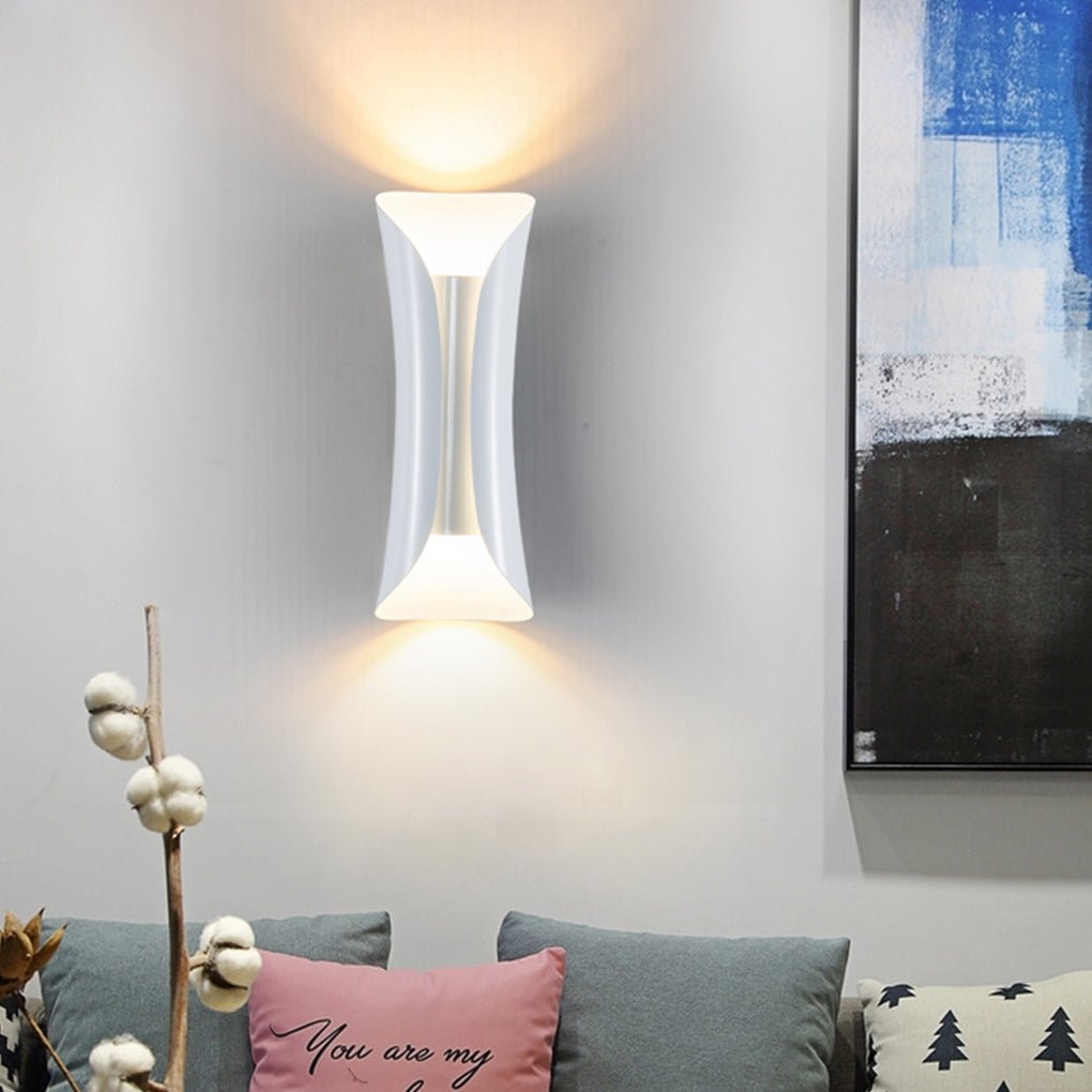 Nordic Minimalist LED Wall Sconce for Indoor and Outdoor Use