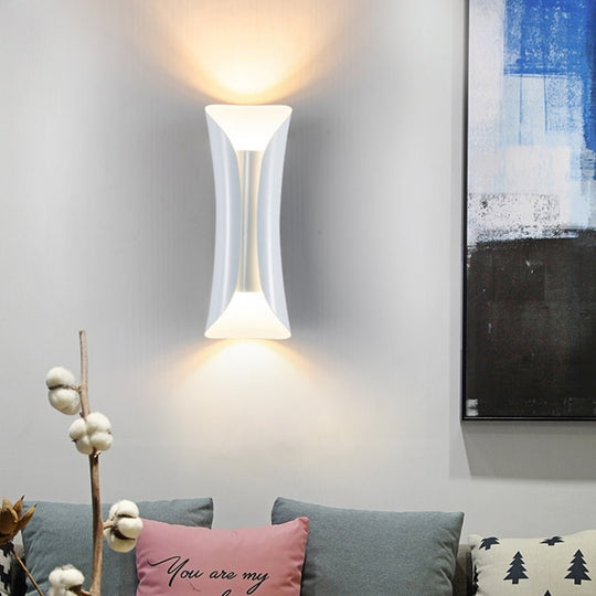 Nordic Minimalist LED Wall Sconce for Indoor and Outdoor Use