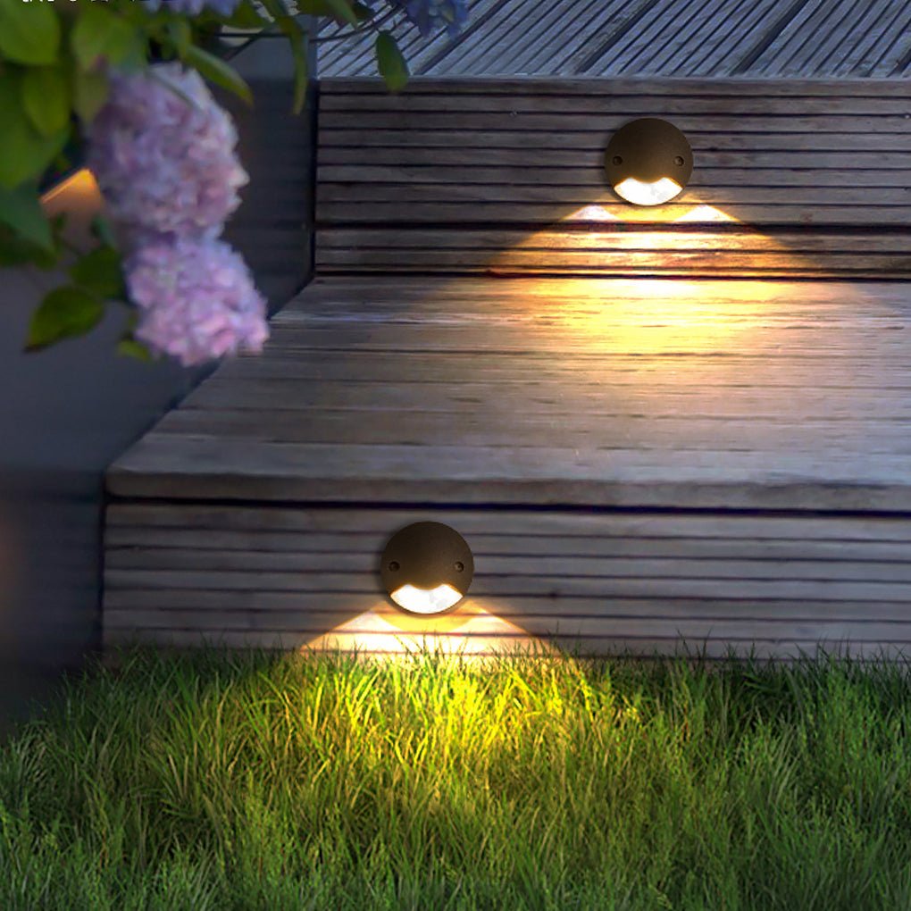 Sleek LED Cap Light for Garden Stairs, Decks & Pathways