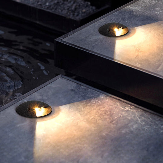 Sleek LED Cap Light for Garden Stairs, Decks & Pathways