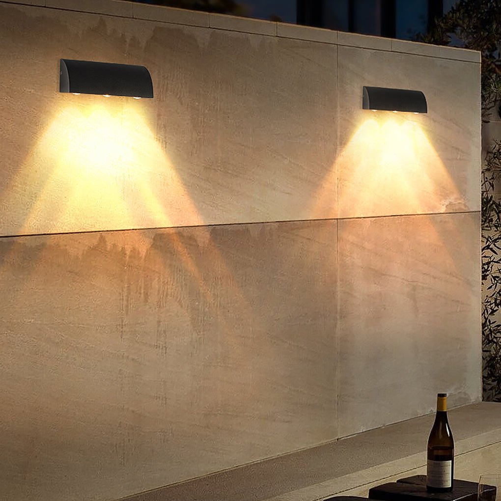 Outdoor Minimalist LED Waterproof Wall Light for Courtyard and Balcony