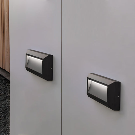 Modern Aluminum Downward LED Outdoor Step Light