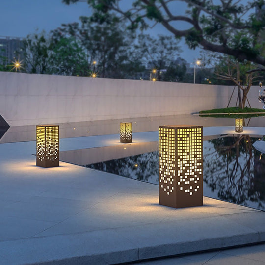 High-End Stainless Steel Outdoor LED Bollard Light with Square Pattern
