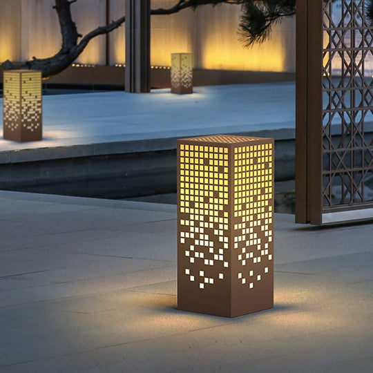 High-End Stainless Steel Outdoor LED Bollard Light with Square Pattern