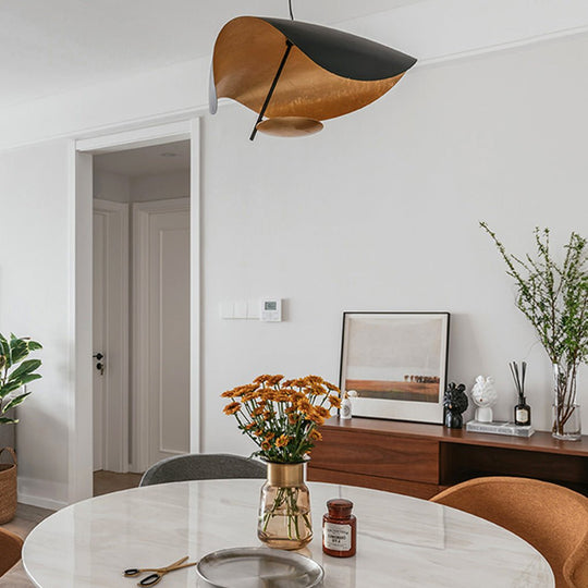 Postmodern Nordic Creative Flying Saucer Single Head Chandelier
