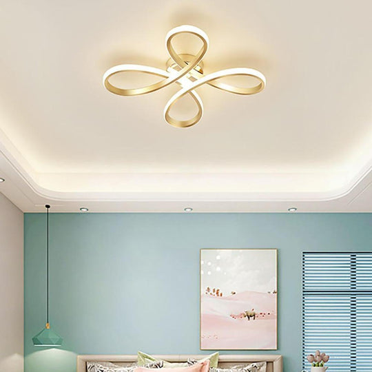 Linear Flower Shaped LED Gold Modern Ceiling Light Flush Mount Lamp